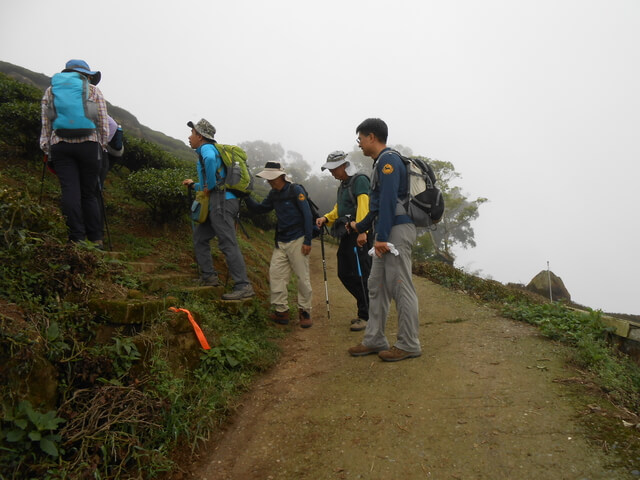 DSCN4401.JPG - 嘉義梅山雲嘉五連峰(太平山、梨子腳山、馬鞍山、二尖山、大尖山)