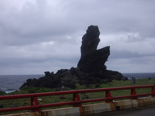 蘭嶼 鱷魚岩