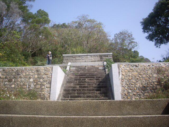 通霄神社、虎頭山