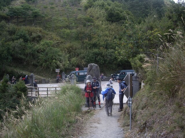 塔塔加上玉山主峰 玉山主峰