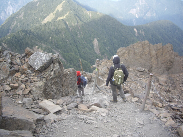 塔塔加上玉山主峰 玉山主峰