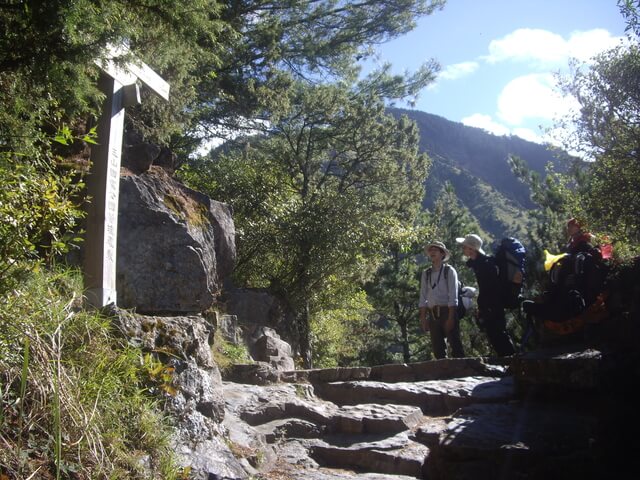 玉山前峰登山口