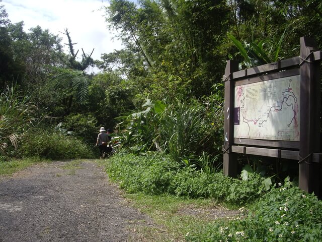 跑馬古道