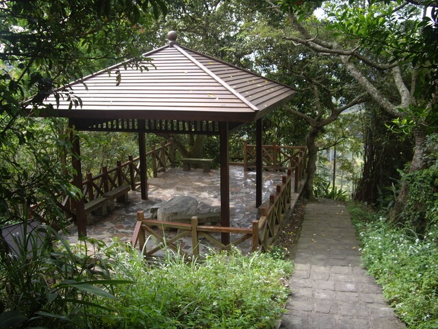 九芎湖步道、九芎湖山