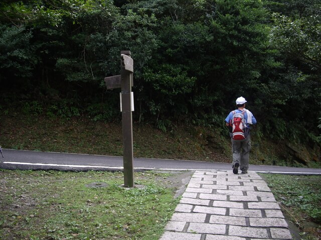 聖人橋上風櫃嘴、頂山、石梯嶺、擎天崗下冷水坑