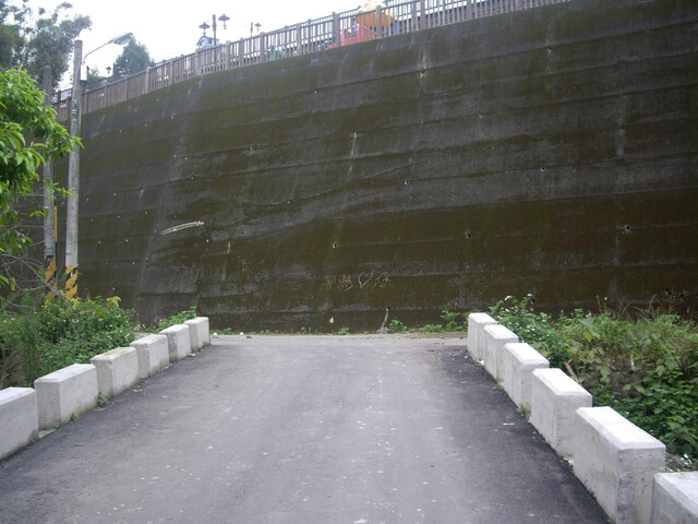 石壁潭生態步道(石潭步道)