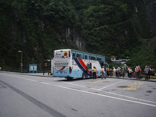 長春橋前停車場