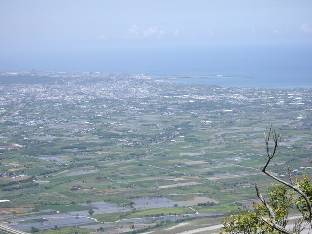 鯉魚潭、鯉魚山 花蓮港