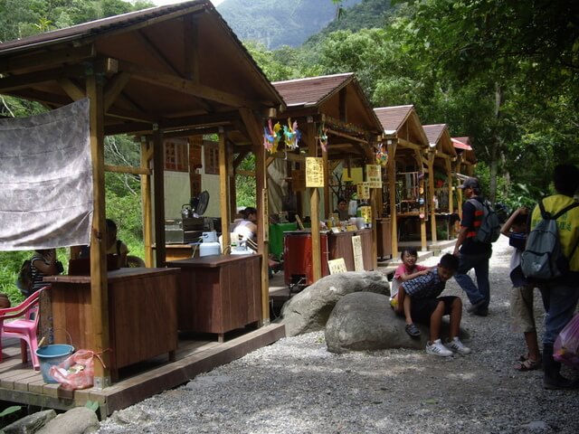 砂卡噹步道 五間屋 太魯閣族斯維奇部落居地