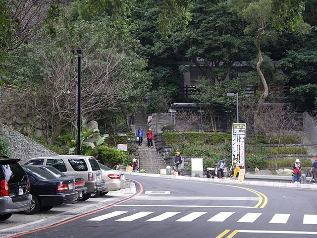 硬漢嶺登山口 觀音山、占山、鷹仔尖