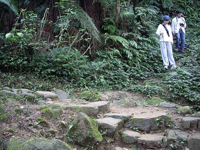 外挖子山、南勢角山