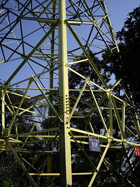 外挖子山、南勢角山