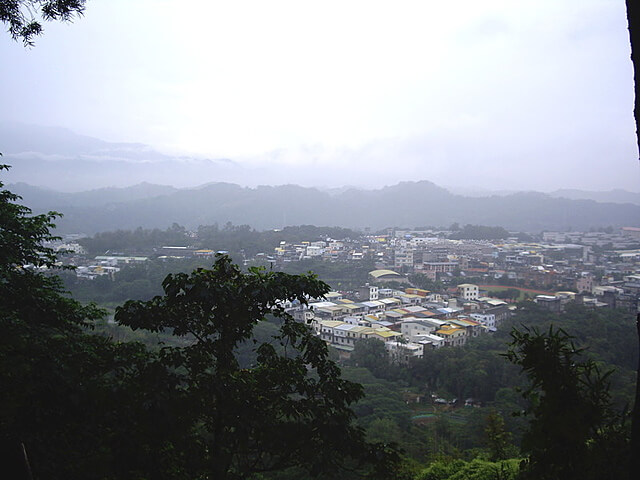 老崎休憩步道、老崎坪頂山