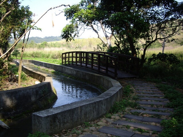 知高圳步道、學田山 第三座小橋