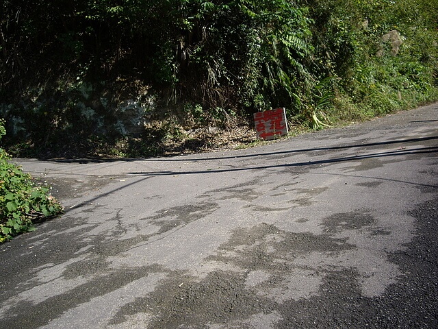 三段崎古道、石頭坑山