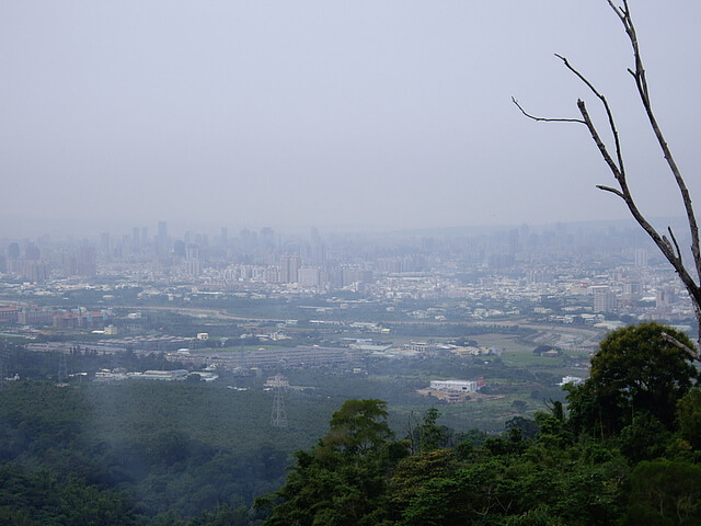 新田登山步道、聚興山