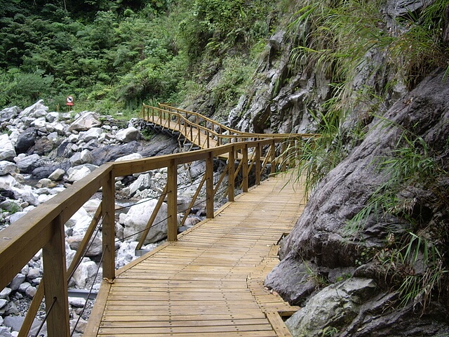 唐麻丹山、蝴蝶谷瀑布步道