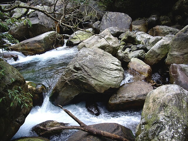 松羅國家步道 巨石瀑布