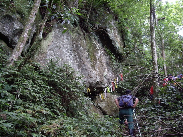 油羅山