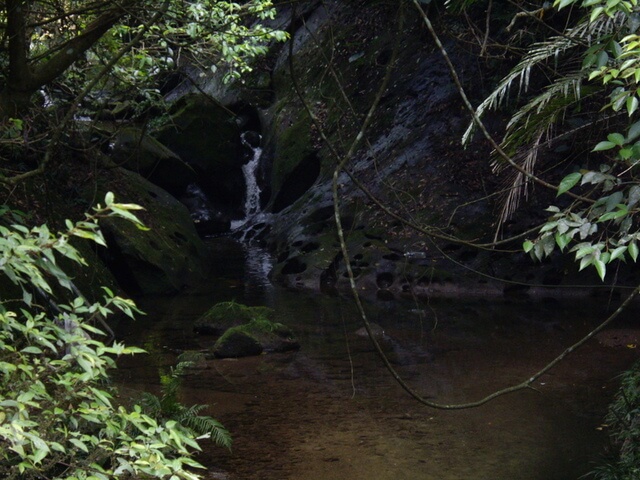 壺穴景觀 獅尾山、獅山古道、六寮古道、獅頭山(峨眉線)