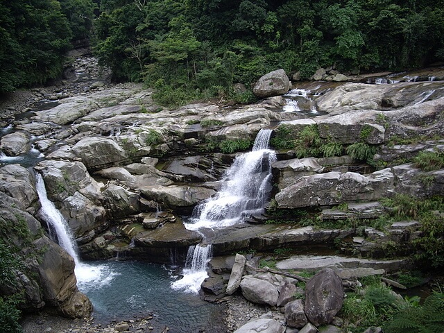 【苗栗南庄】光天高山、向天湖山，順遊神仙谷